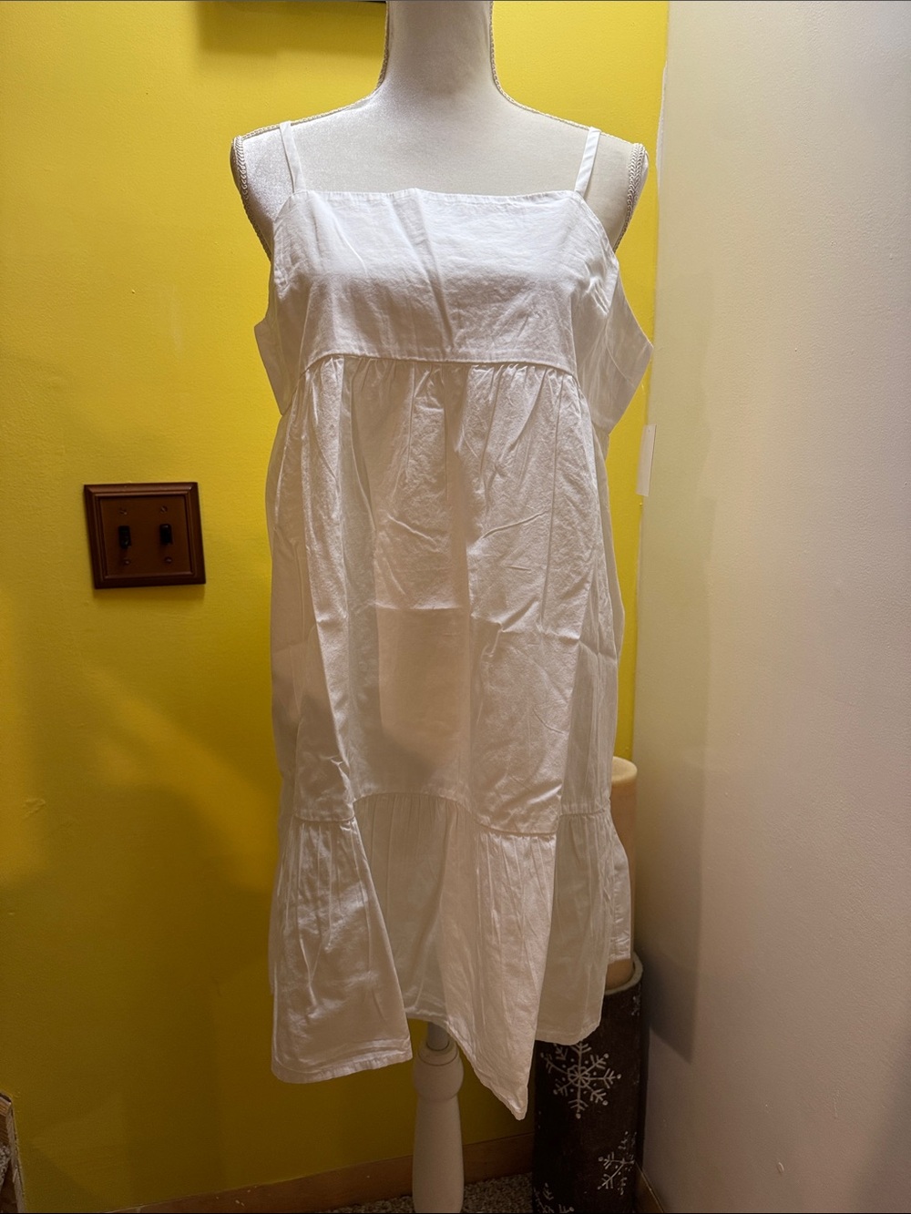 NWT Abound tiered mini dress.